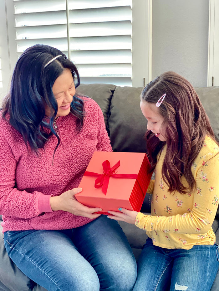Managing Your Period Over the Holidays with Ruby Love Apparel
